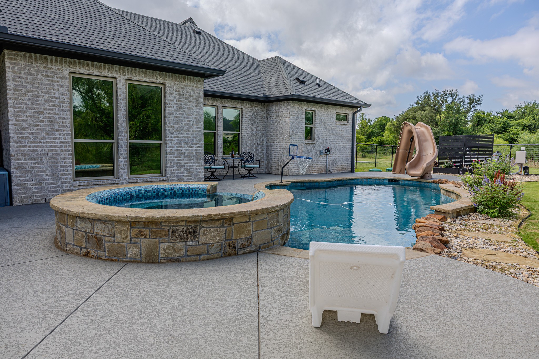 401 Spring Valley Road Weatherford TX 76087