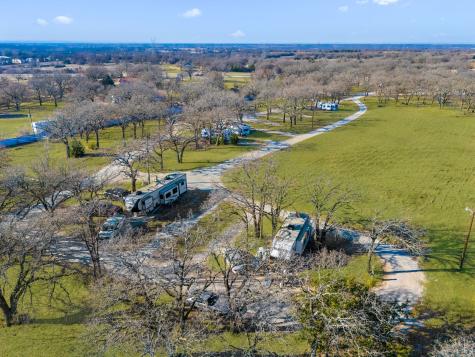 114 Private Road 2387 Alvord TX 76225