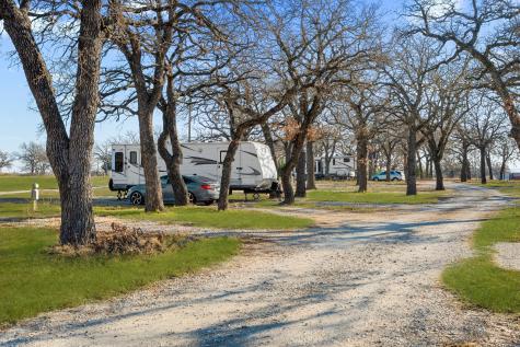 114 Private Road 2387 Alvord TX 76225