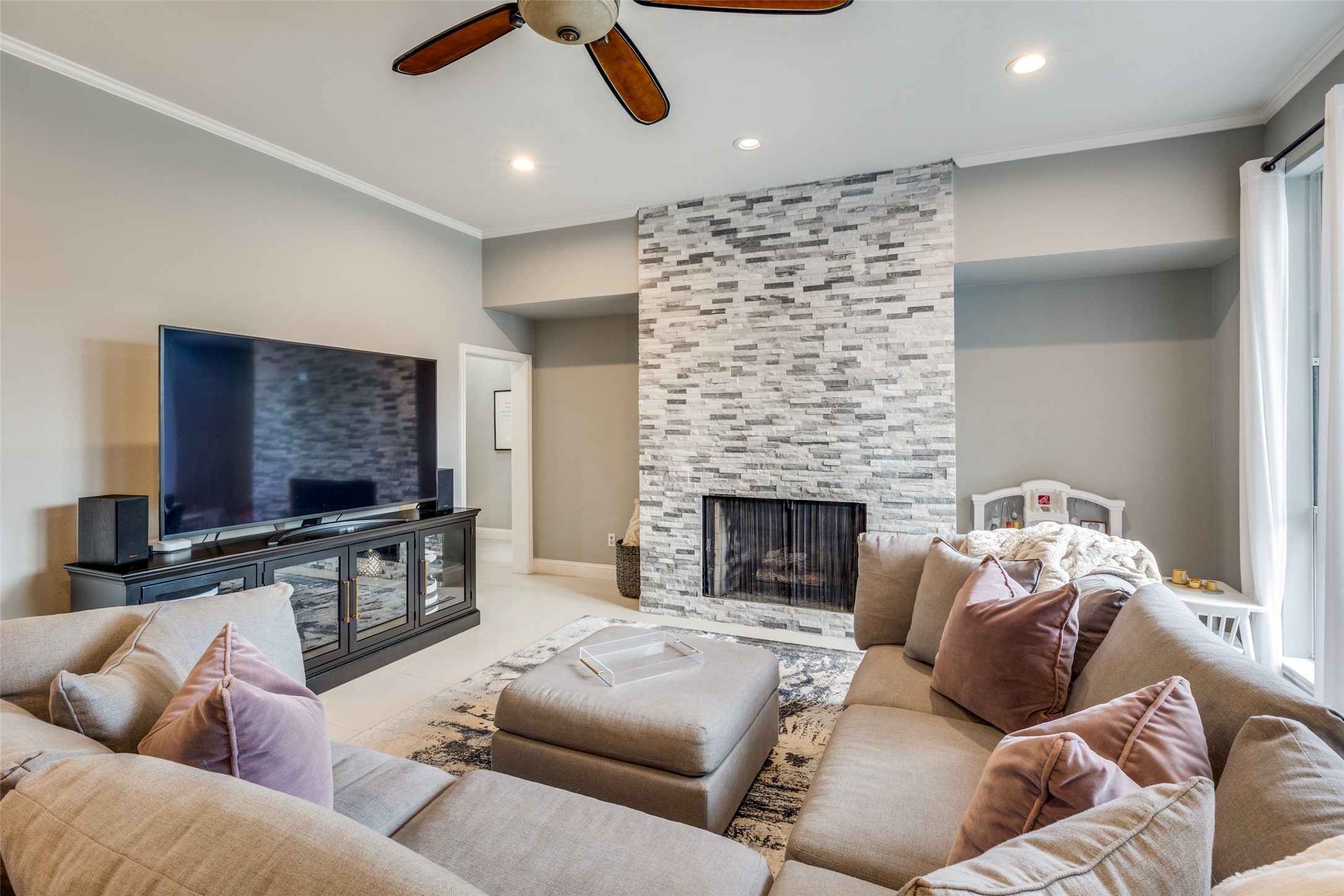 2412 Trophy Drive Plano TX 75025