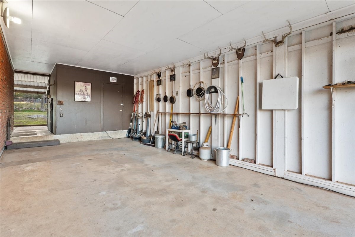 398 N Fm Road 4 Palo Pinto TX 76484