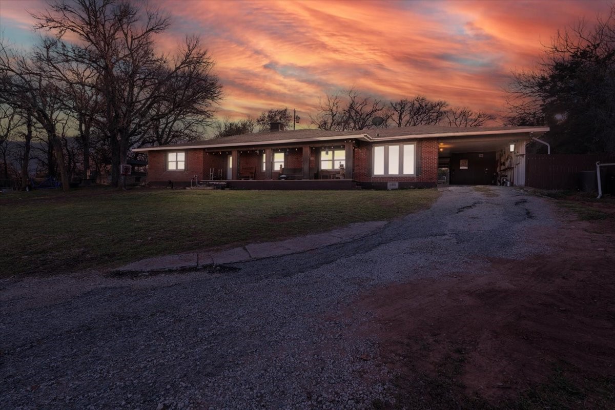 398 N Fm Road 4 Palo Pinto TX 76484