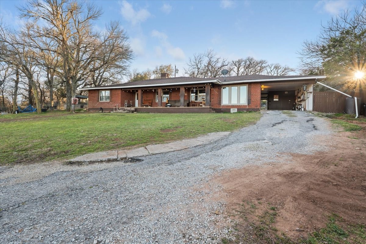 398 N Fm Road 4 Palo Pinto TX 76484