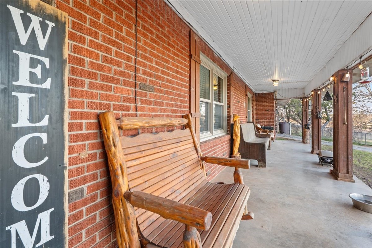 398 N Fm Road 4 Palo Pinto TX 76484