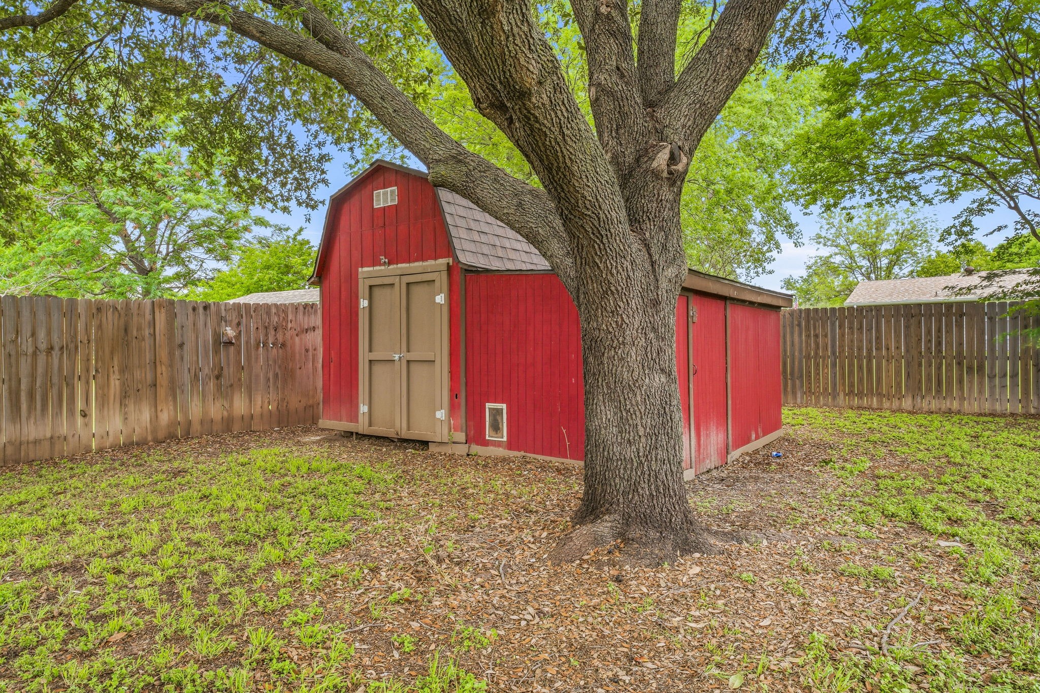 1414 W Torrey Street Granbury TX 76048