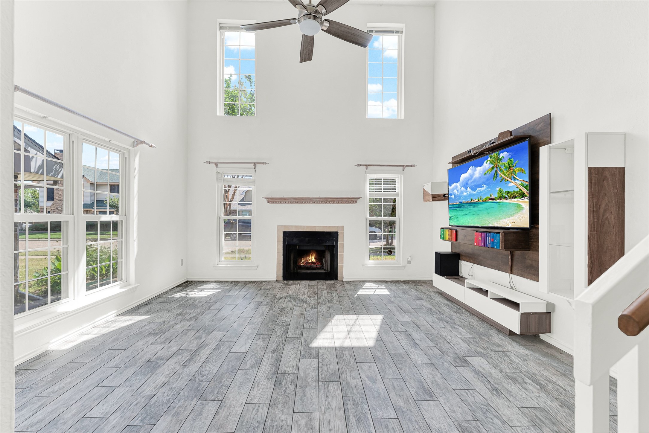 1013 Wakefield Drive Garland TX 75040