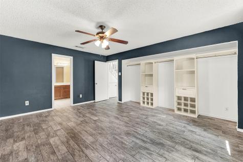 1013 Wakefield Drive Garland TX 75040