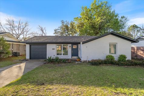 1110 Tosch Lane Mesquite TX 75149