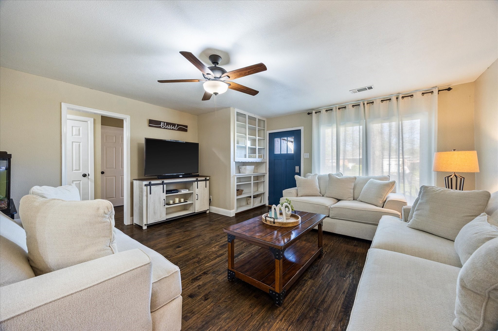 1110 Tosch Lane Mesquite TX 75149