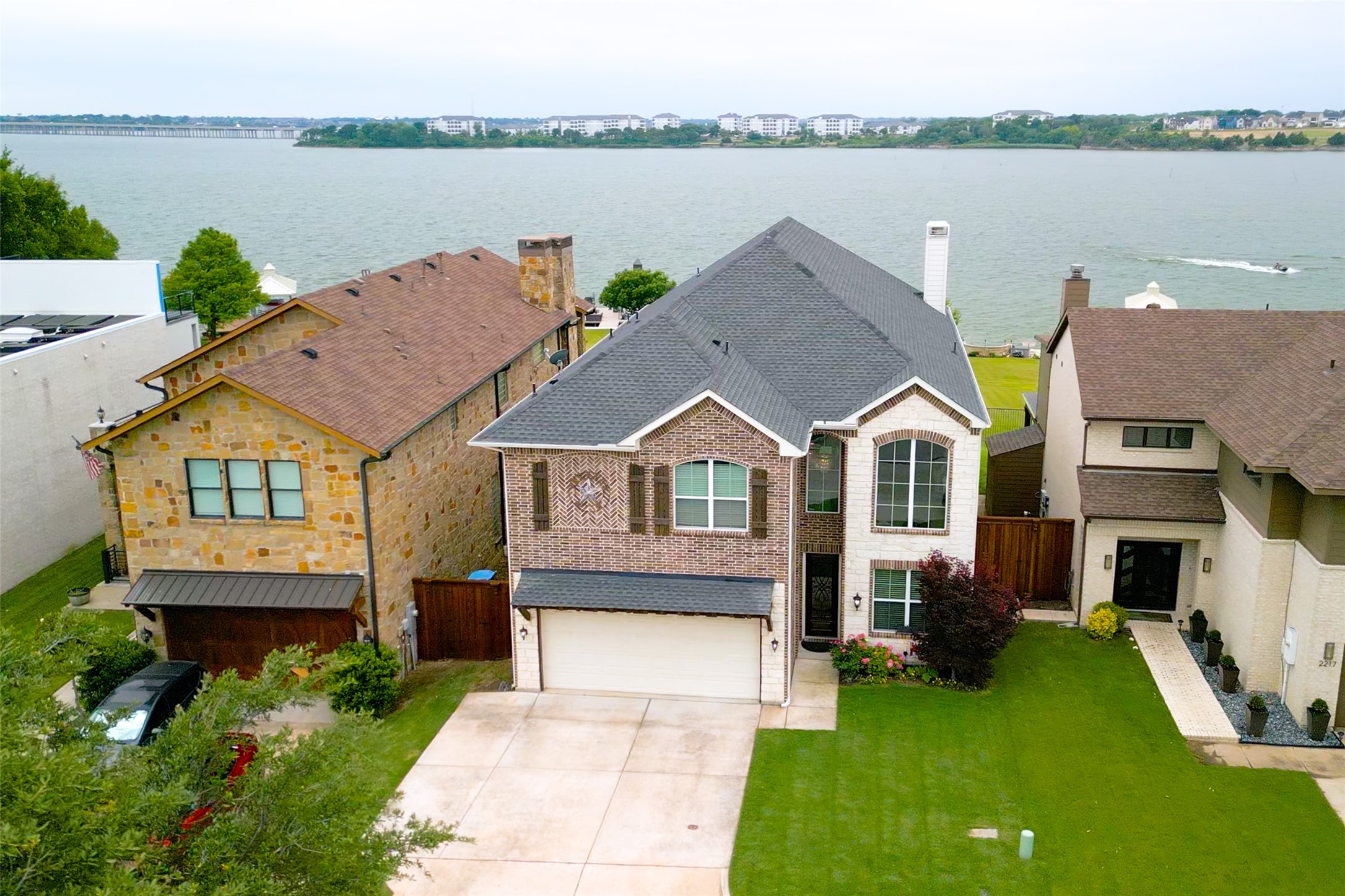 2213 Windjammer Way Rowlett TX 75088