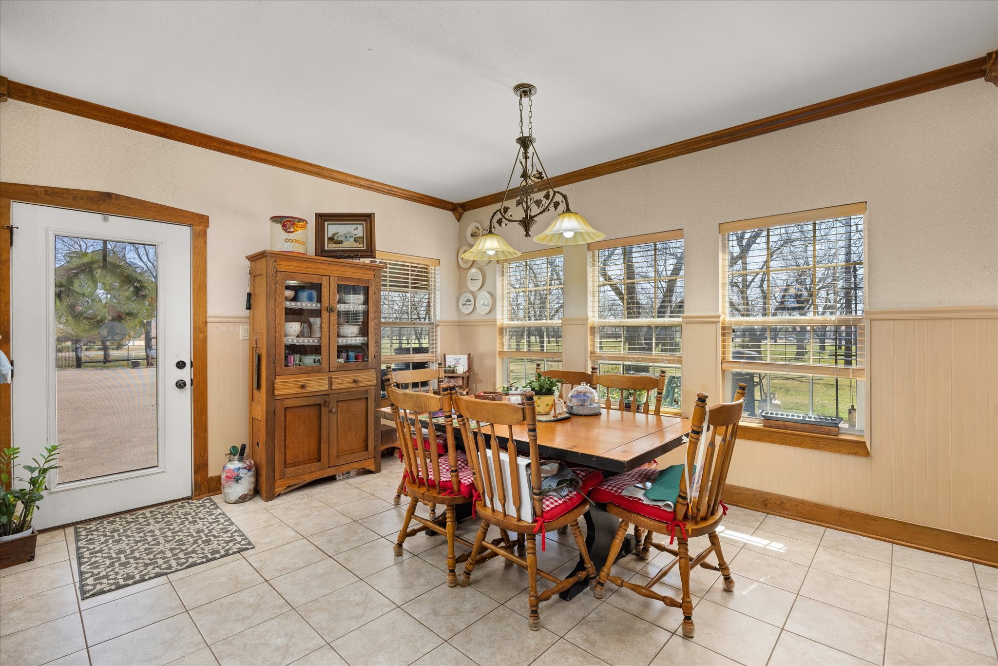 9001 Sawgrass Court Granbury TX 76049