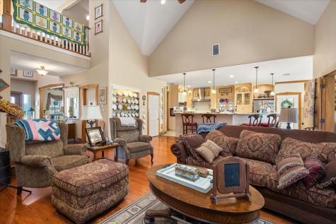 9001 Sawgrass Court Granbury TX 76049