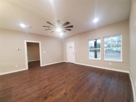 1156 Rs County Road 1140 Emory TX 75440