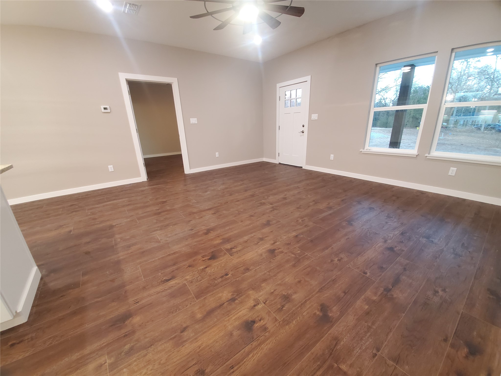 1156 Rs County Road 1140 Emory TX 75440