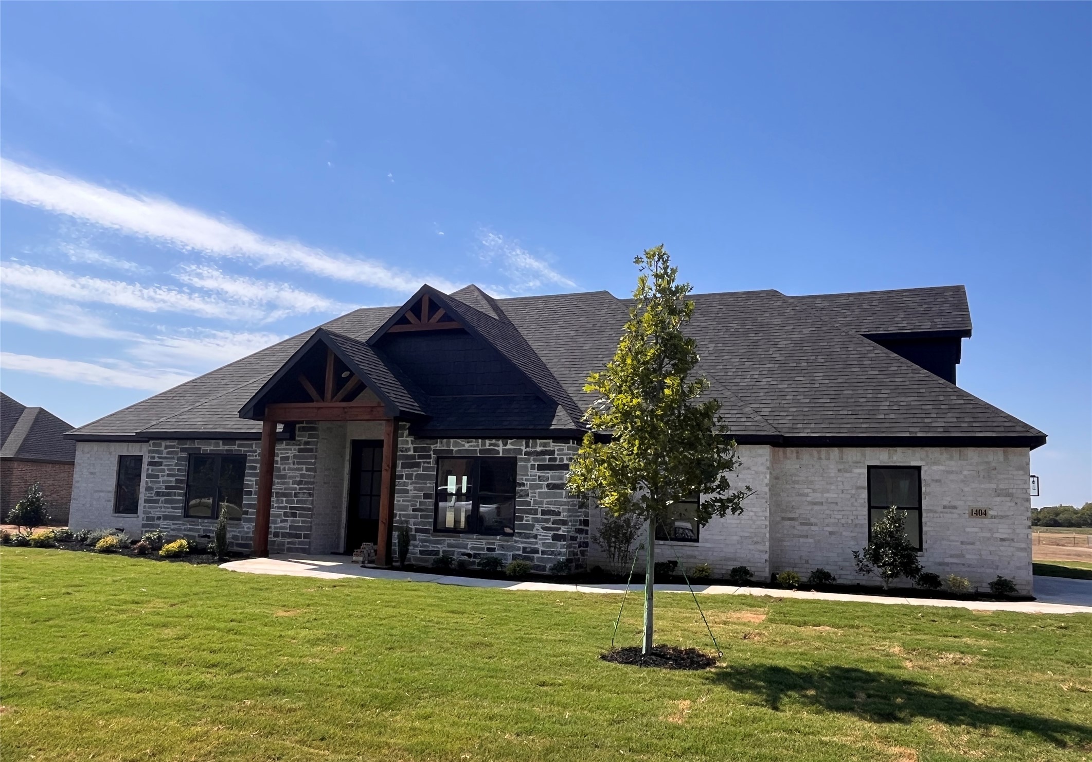 1404 Dixie Estates Way Whitesboro TX 76273