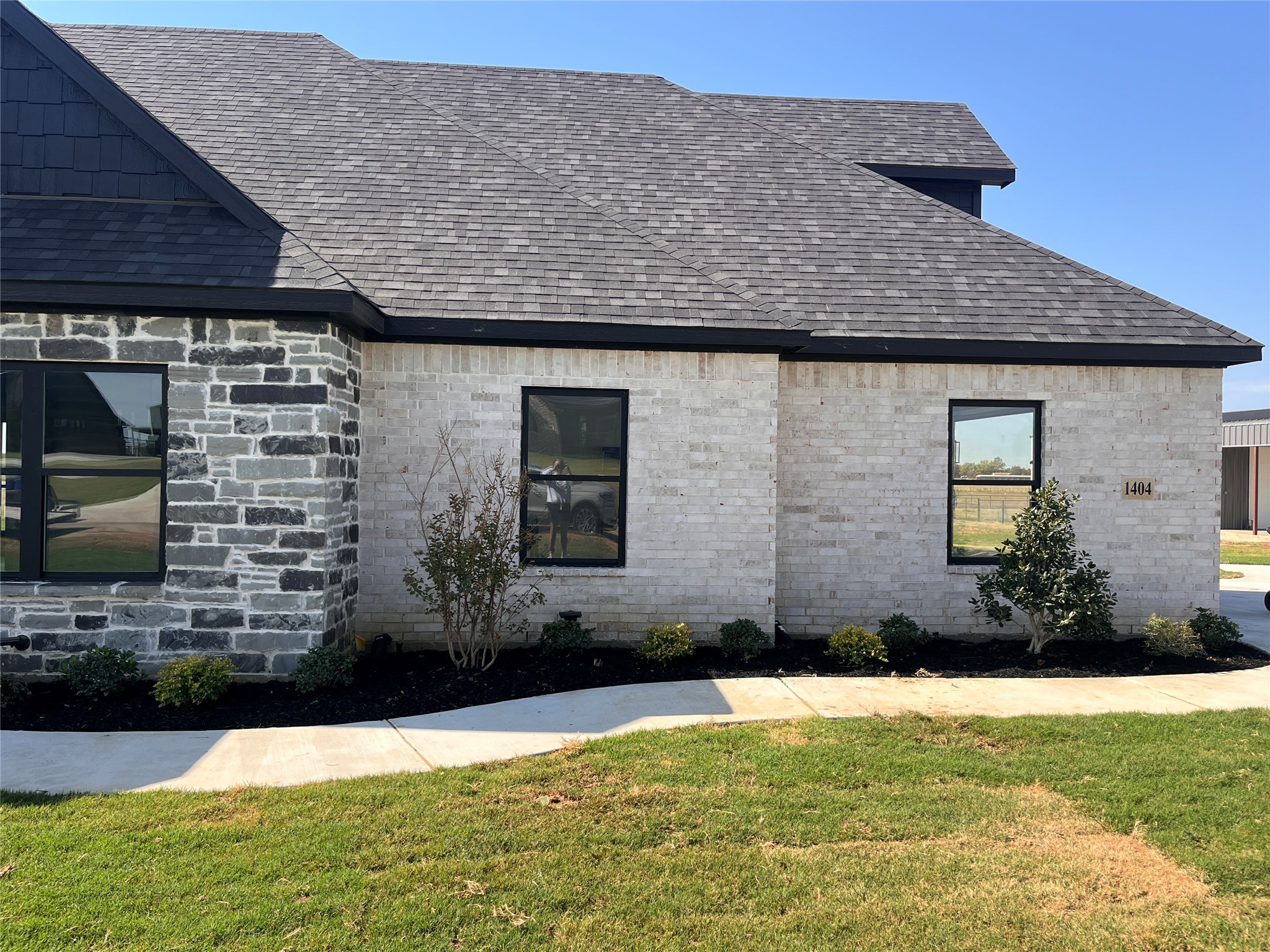 1404 Dixie Estates Way Whitesboro TX 76273