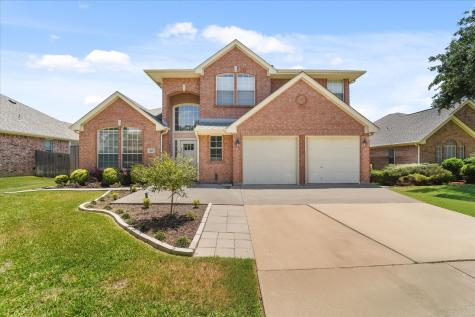 627 Gwyndellons Lane Grand Prairie TX 75052