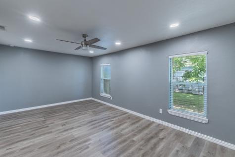 1010 SE 17th Street Mineral Wells TX 76067