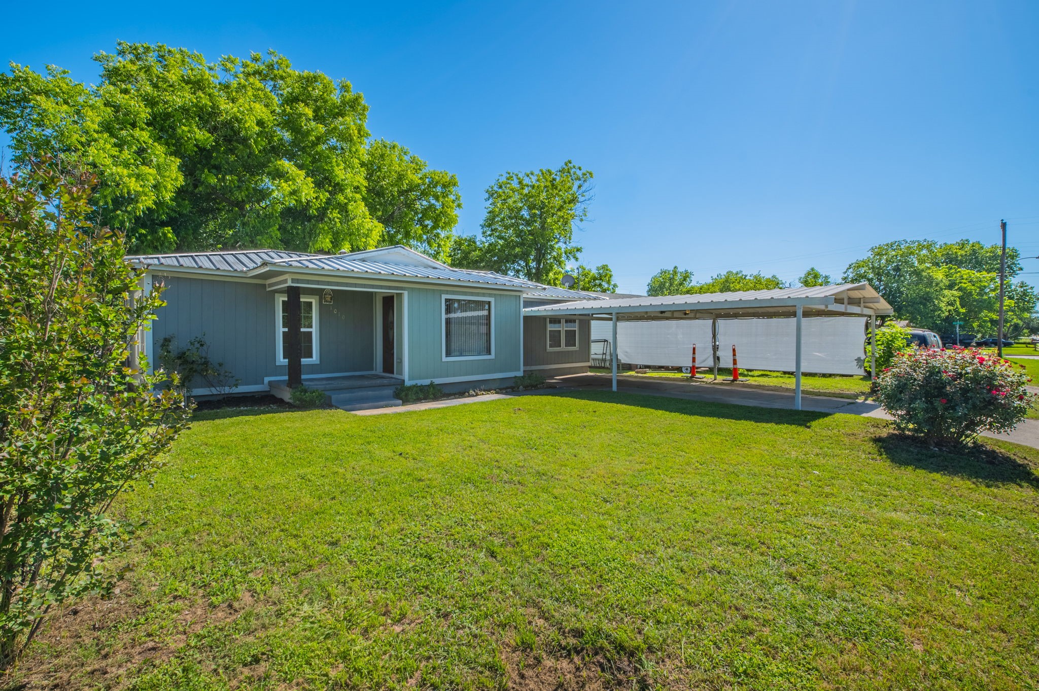1010 SE 17th Street Mineral Wells TX 76067