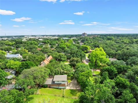2425 Wendy Lane Waco TX 76710