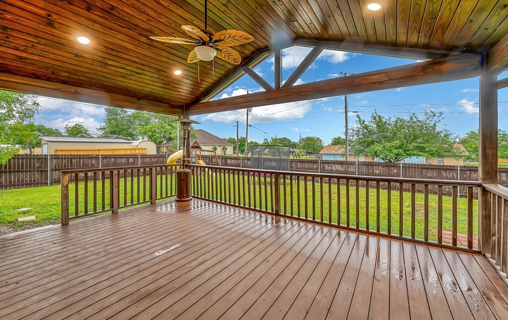 902 S Avenue L Clifton TX 76634
