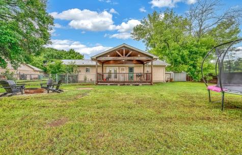 902 S Avenue L Clifton TX 76634