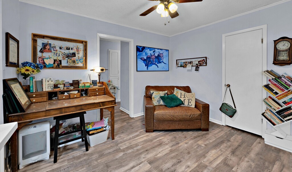 902 S Avenue L Clifton TX 76634