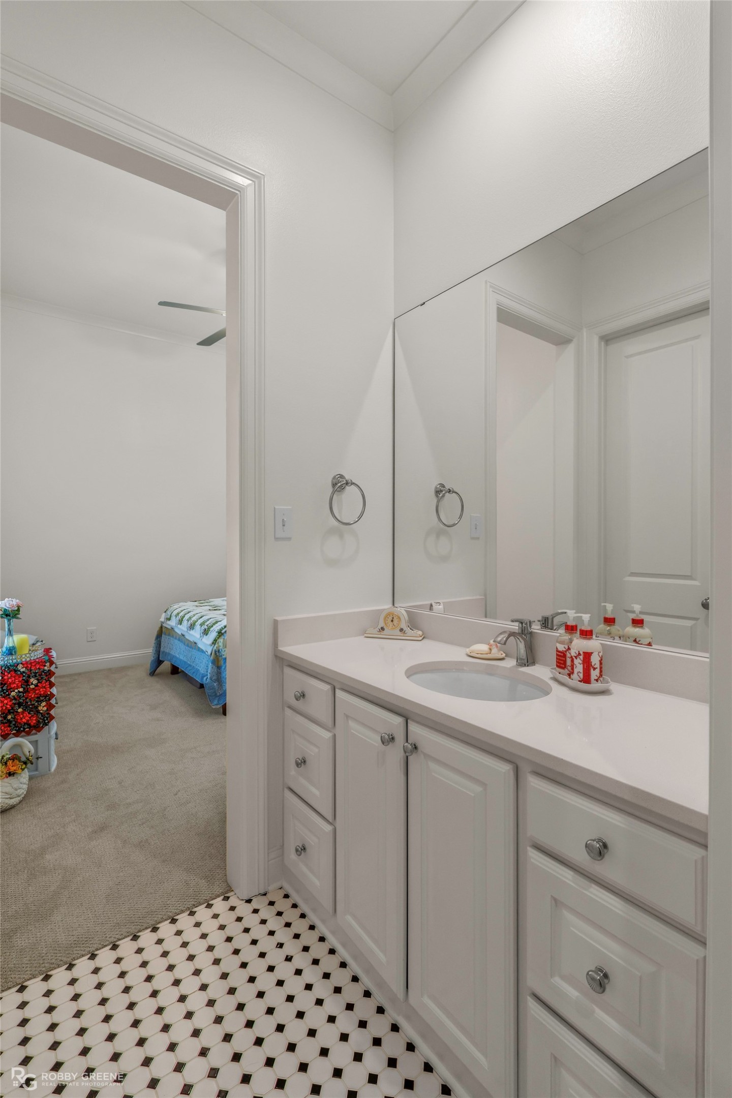 301 Ayres Circle Benton LA 71006