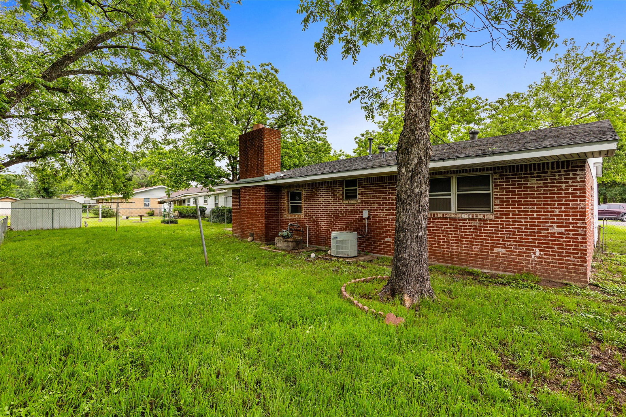 2700 Briarwood Lane Bellmead TX 76705