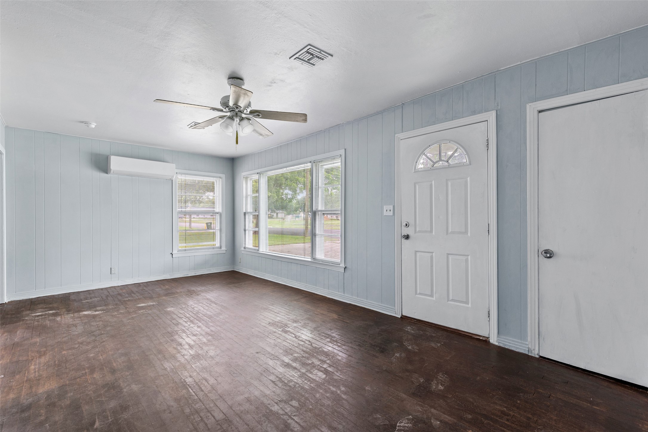 2700 Briarwood Lane Bellmead TX 76705