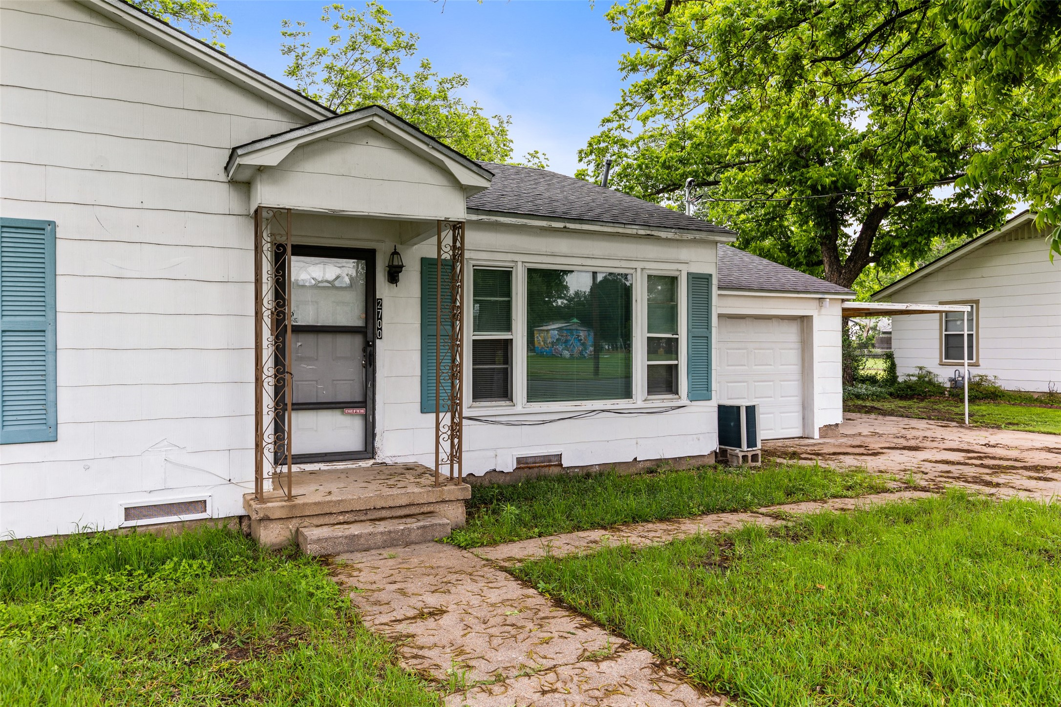 2700 Briarwood Lane Bellmead TX 76705