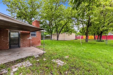 2700 Briarwood Lane Bellmead TX 76705