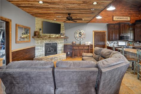 1524 County Road 34520 Sumner TX 75486