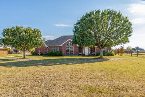 11990 Hill Country Circle Ponder TX 76259