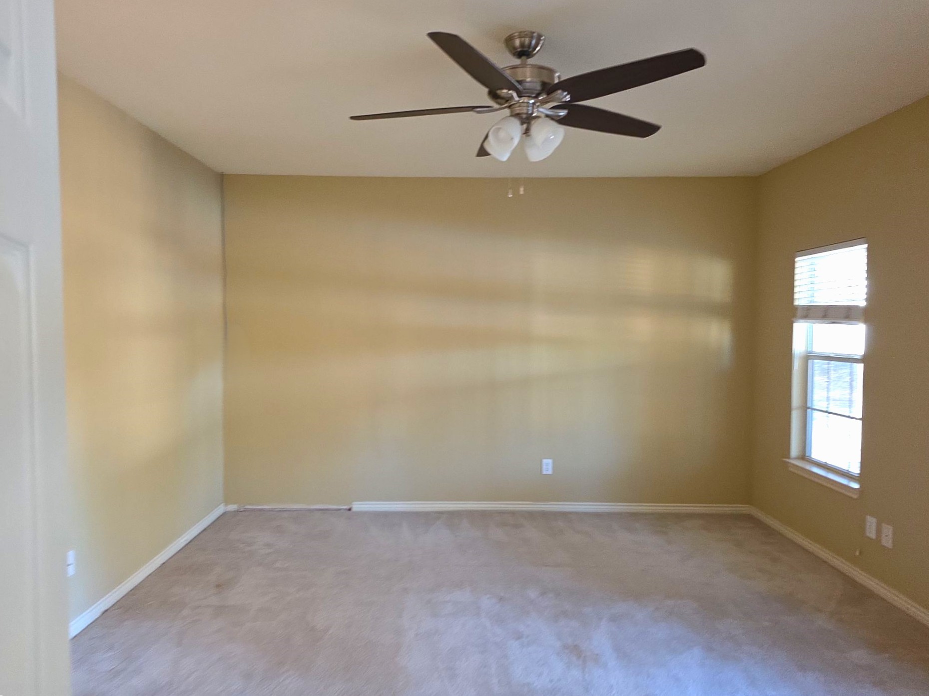 4035 Apache Circle Granbury TX 76048