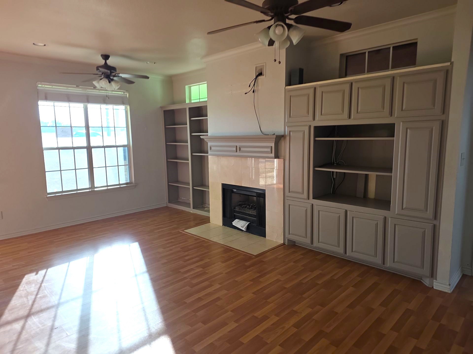 4035 Apache Circle Granbury TX 76048