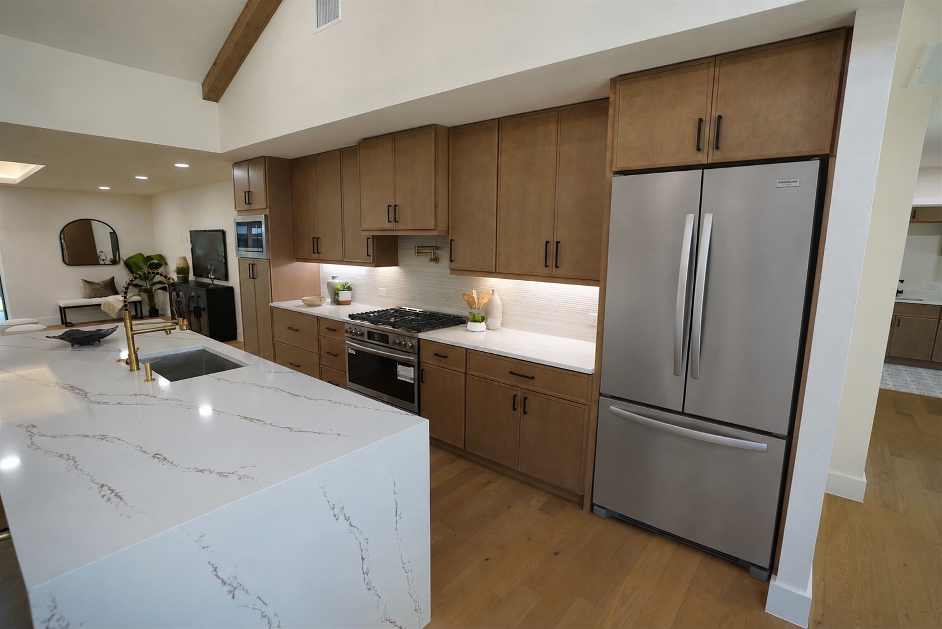 4004 Cedar Bayou Drive Dallas TX 75244