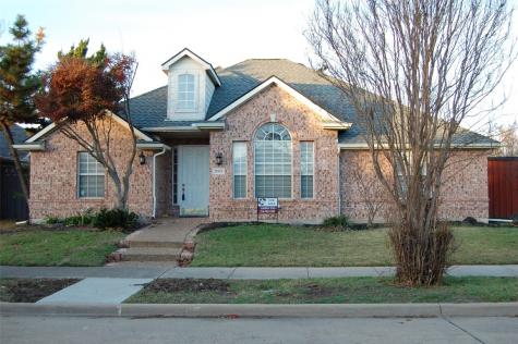 2005 Martin David Way Garland TX 75042