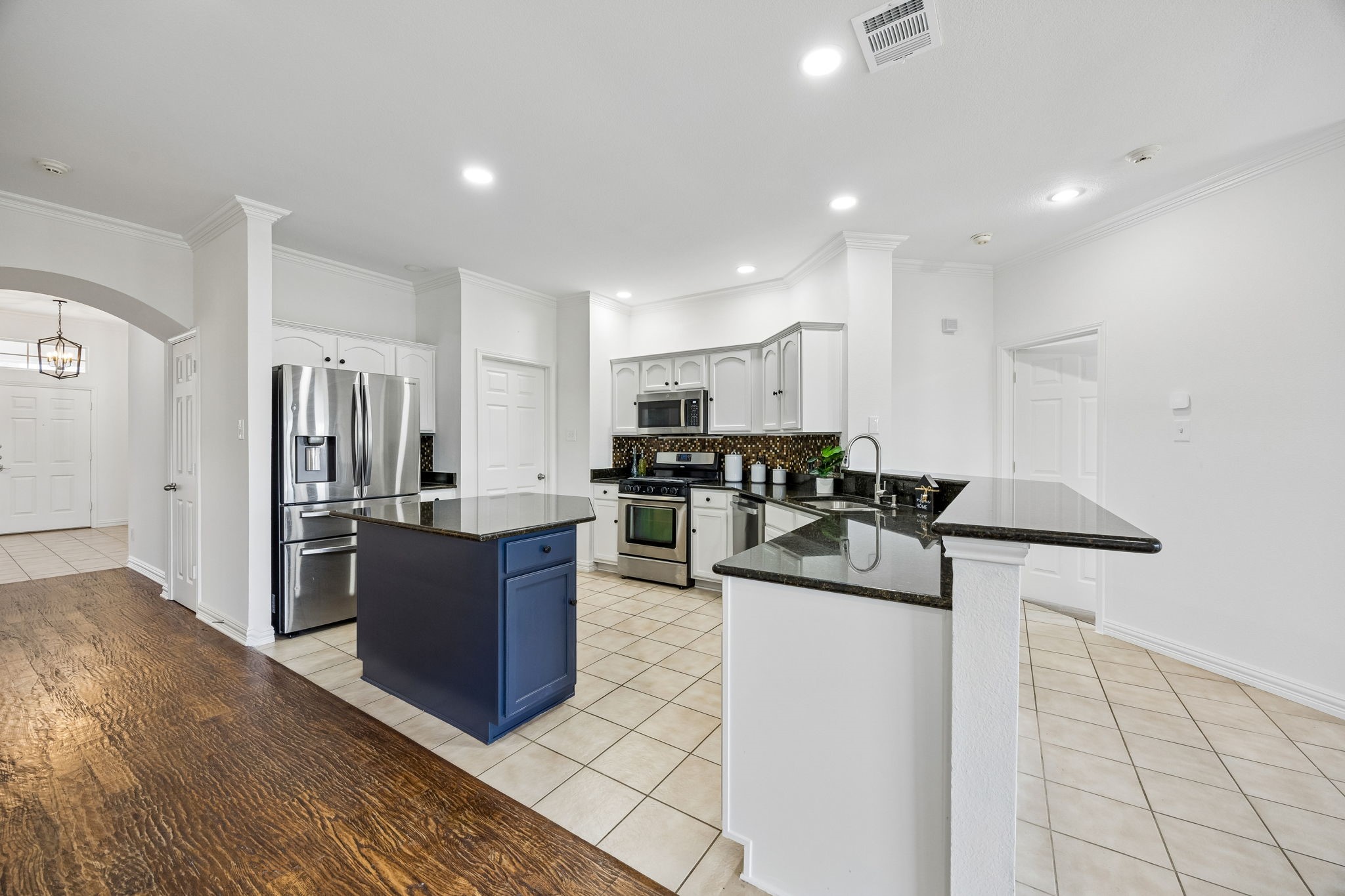 9737 Old Field Drive Mckinney TX 75072