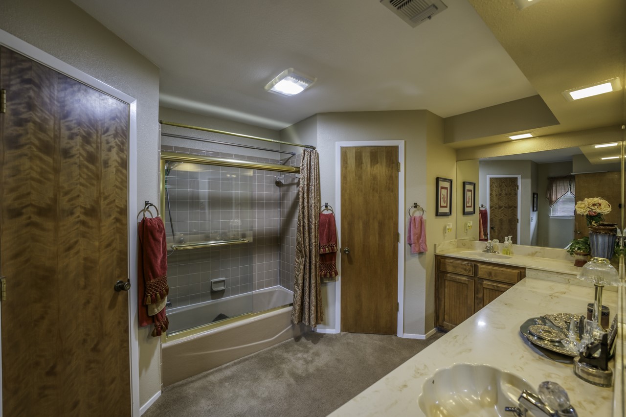 740 Montvale Drive Mansfield TX 76063