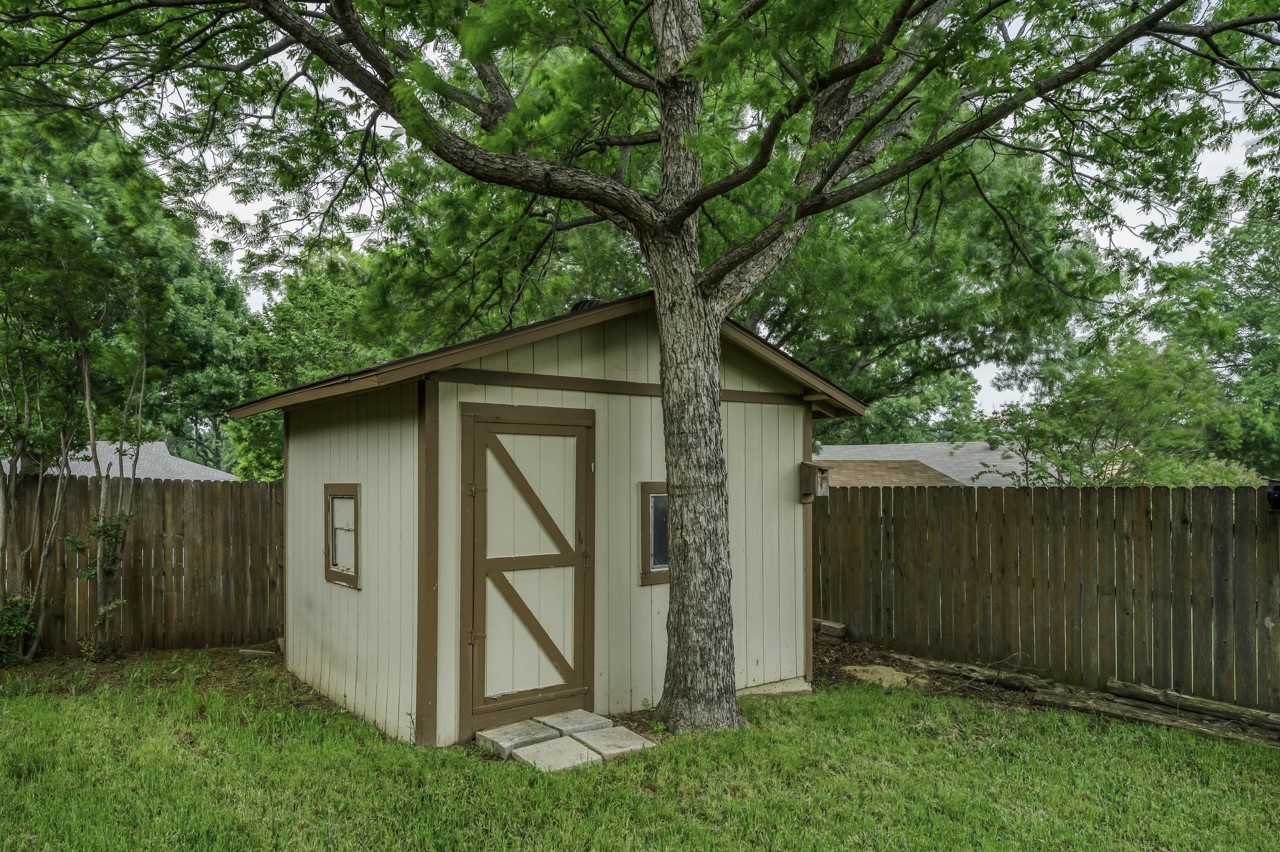740 Montvale Drive Mansfield TX 76063