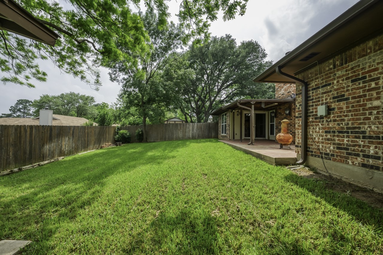 740 Montvale Drive Mansfield TX 76063
