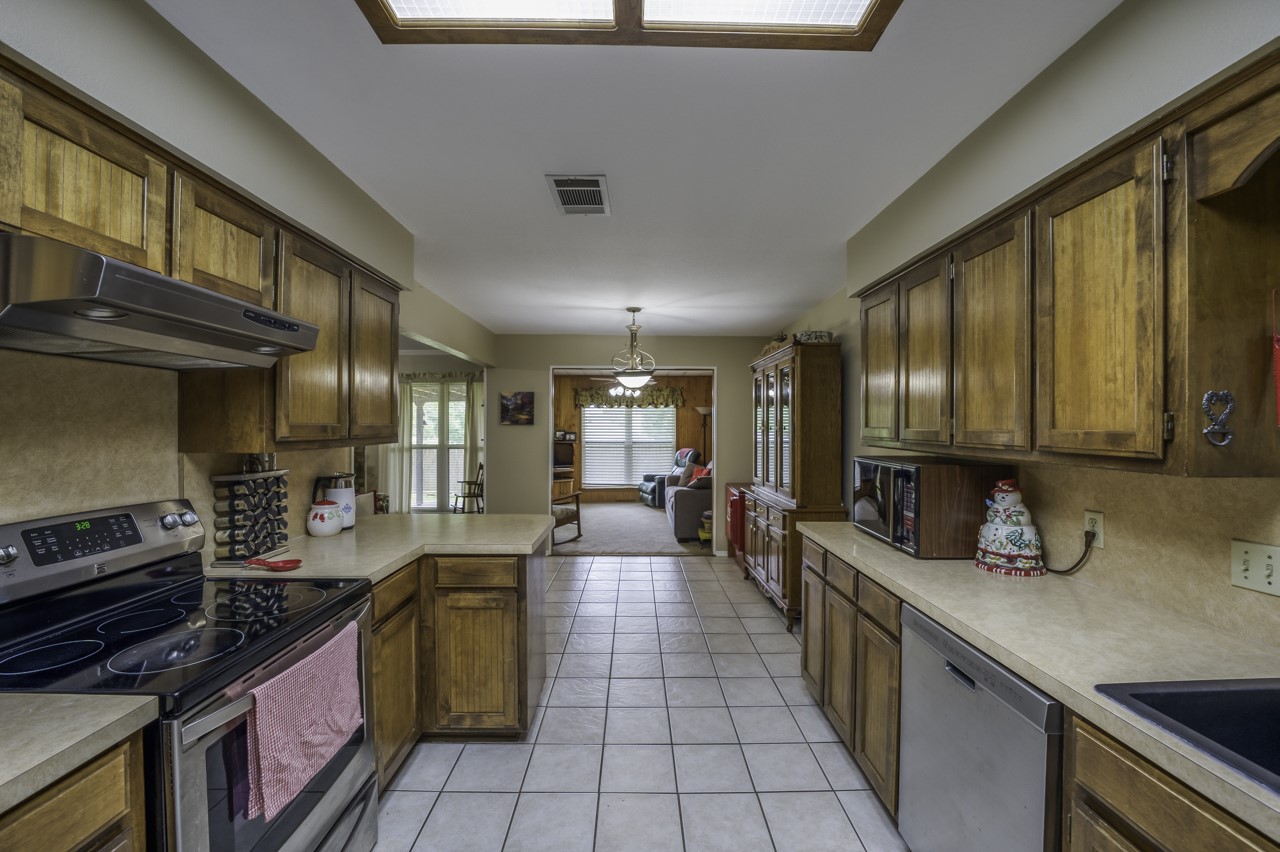 740 Montvale Drive Mansfield TX 76063