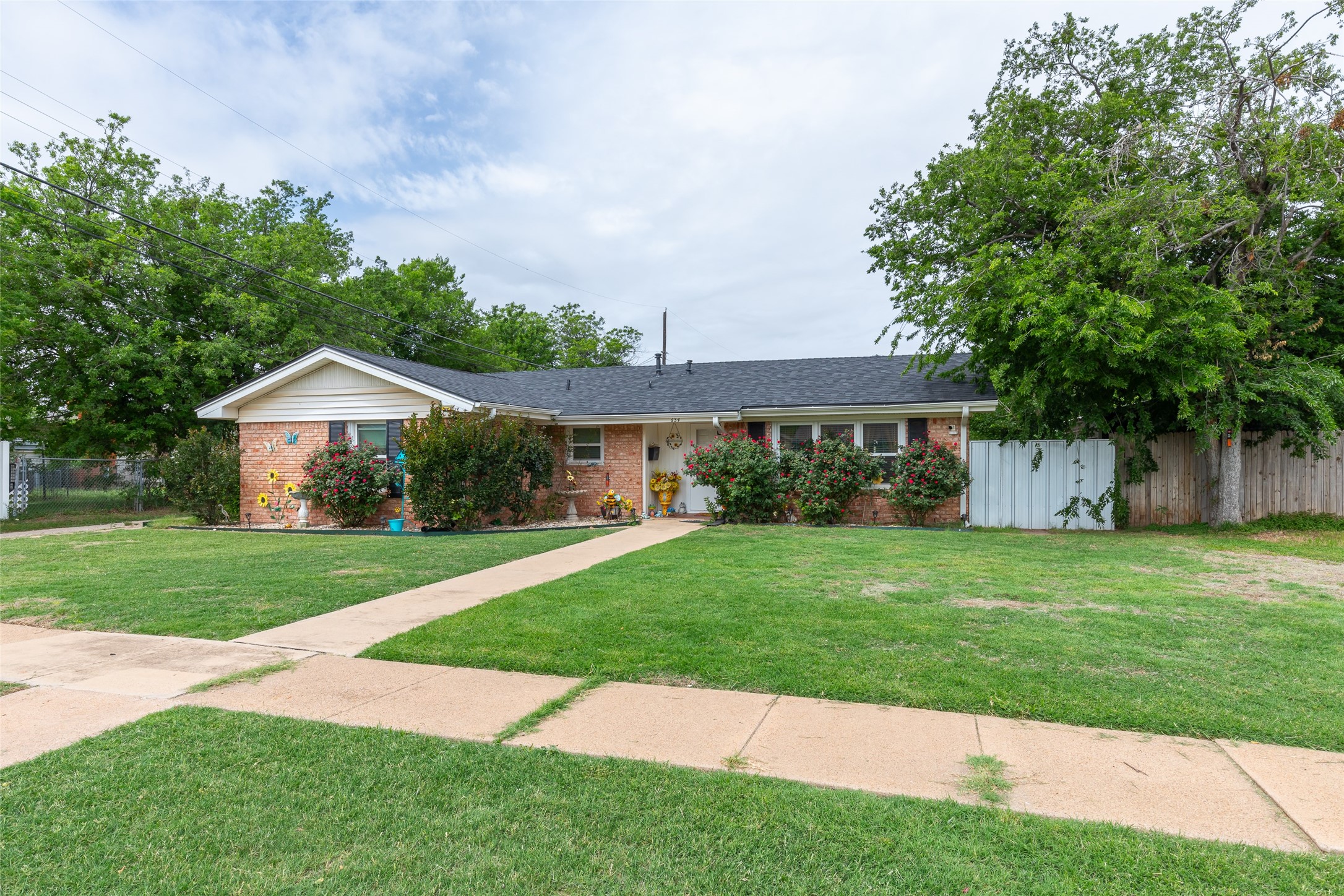 634 Lillius Street Abilene TX 79603