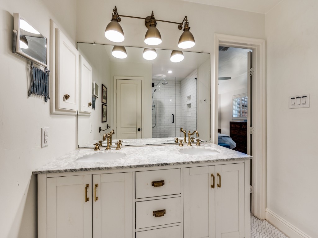 7316 Foxworth Drive Dallas TX 75248