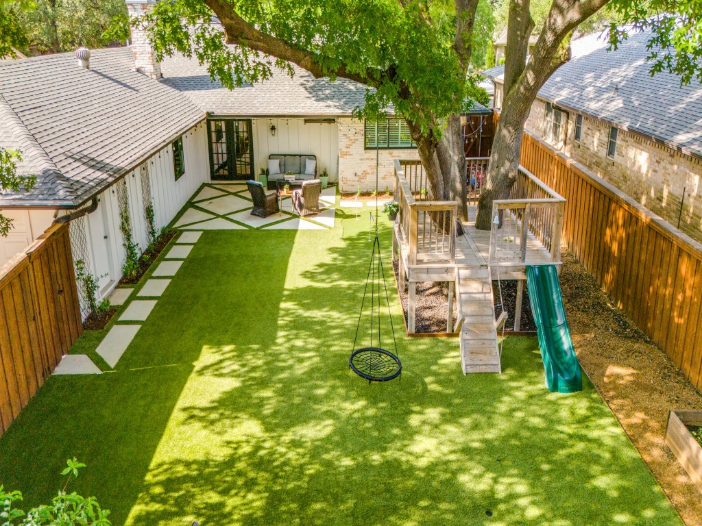 7316 Foxworth Drive Dallas TX 75248