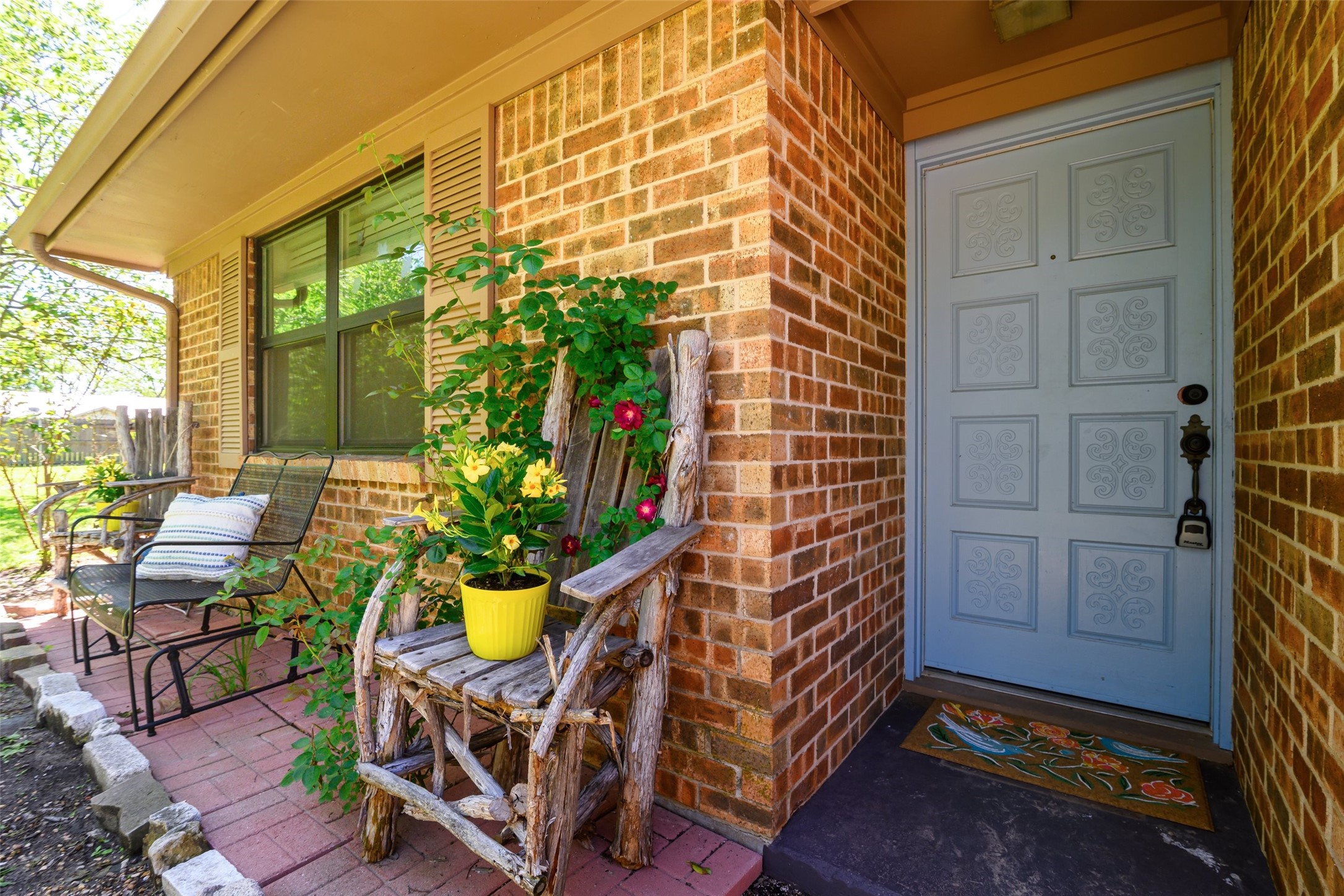 832 Cherry Street Wolfe City TX 75496