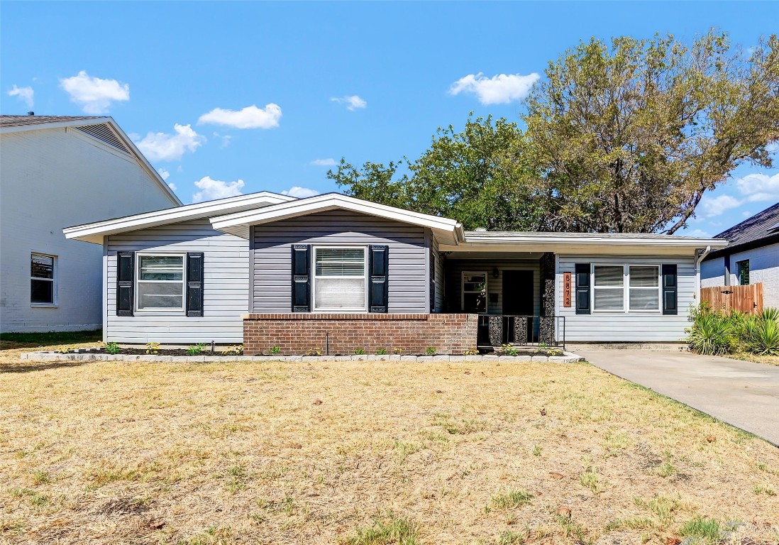 5872 Trigg Drive Westworth Village TX 76114