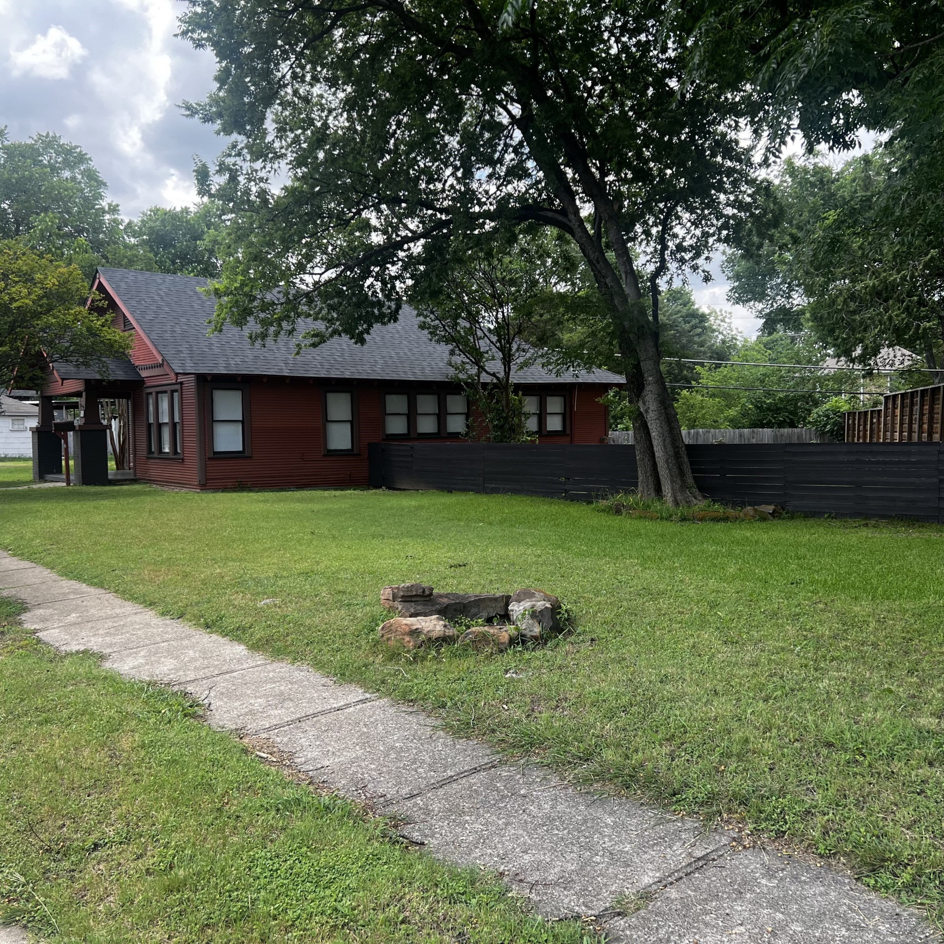 917 N Windomere Avenue Dallas TX 75208