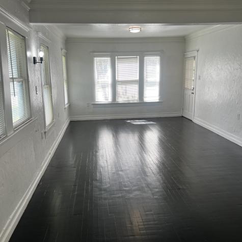 917 N Windomere Avenue Dallas TX 75208